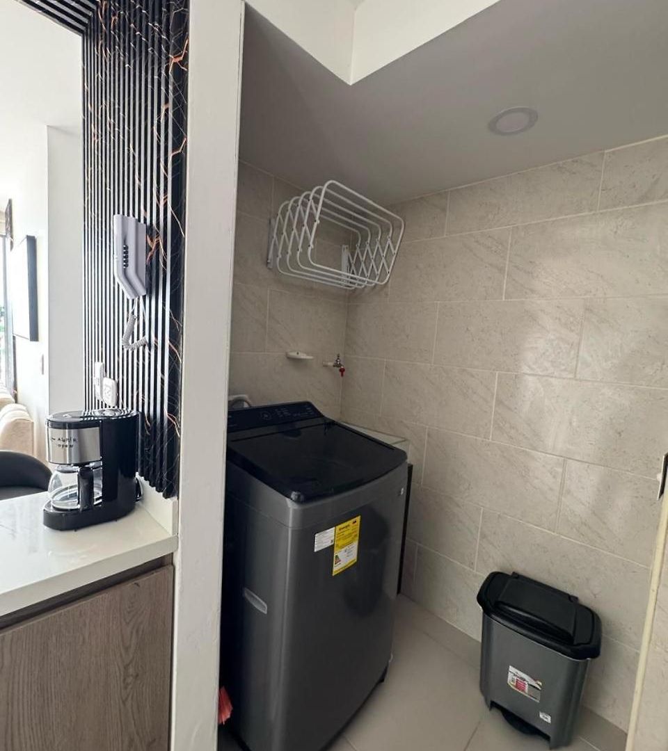 Del Mar Apartment *